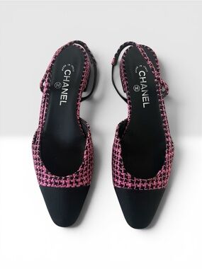 CHANEL Pink and Black Tweed Slingback Flats with Black Grosgrain Cap Toe